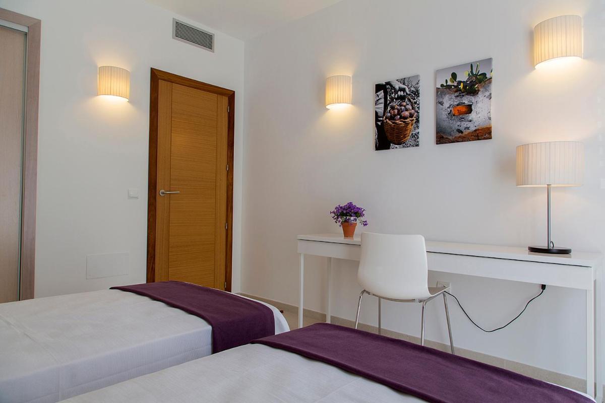 Apartamentos Proa - Emar Hotels Only Adults 埃斯普霍斯 外观 照片