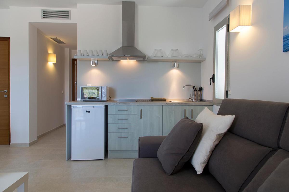 Apartamentos Proa - Emar Hotels Only Adults 埃斯普霍斯 外观 照片