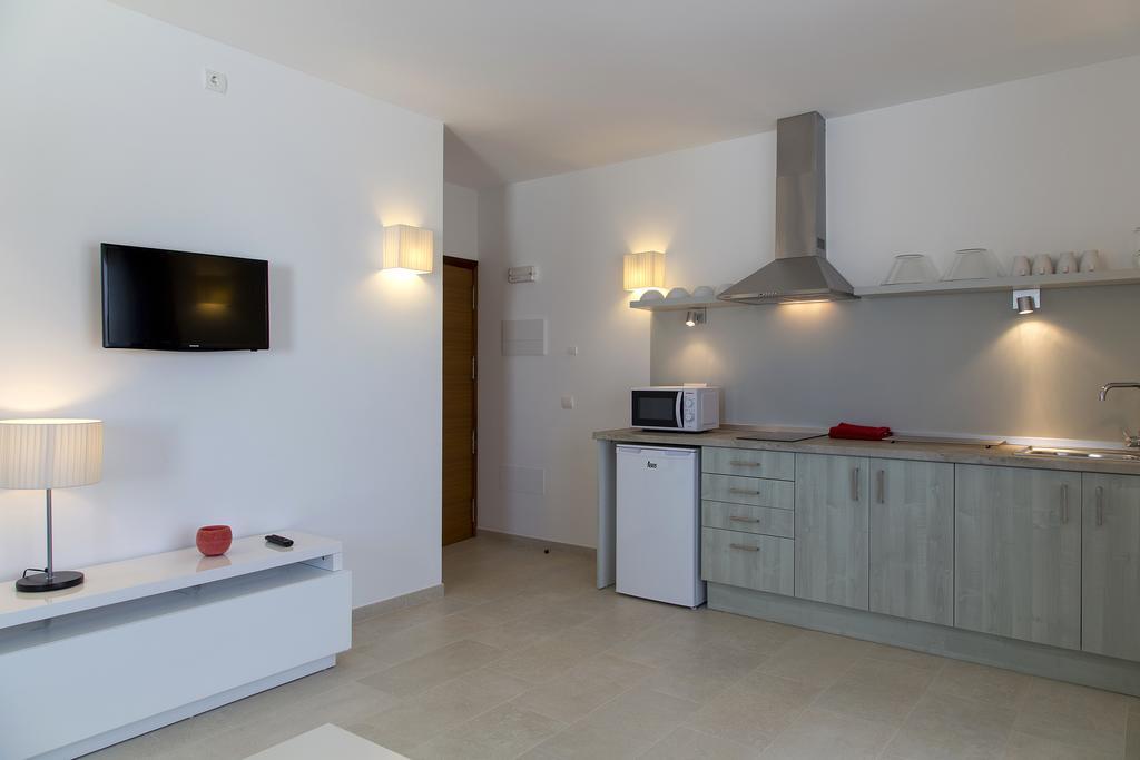 Apartamentos Proa - Emar Hotels Only Adults 埃斯普霍斯 外观 照片