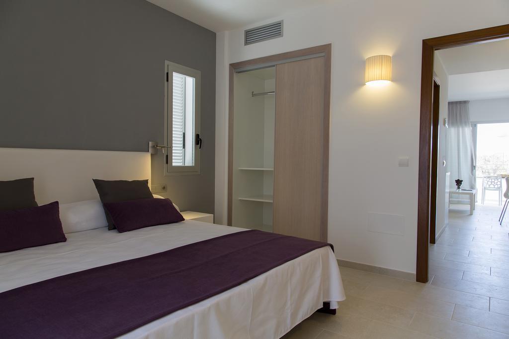 Apartamentos Proa - Emar Hotels Only Adults 埃斯普霍斯 外观 照片