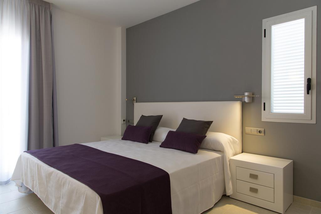 Apartamentos Proa - Emar Hotels Only Adults 埃斯普霍斯 外观 照片